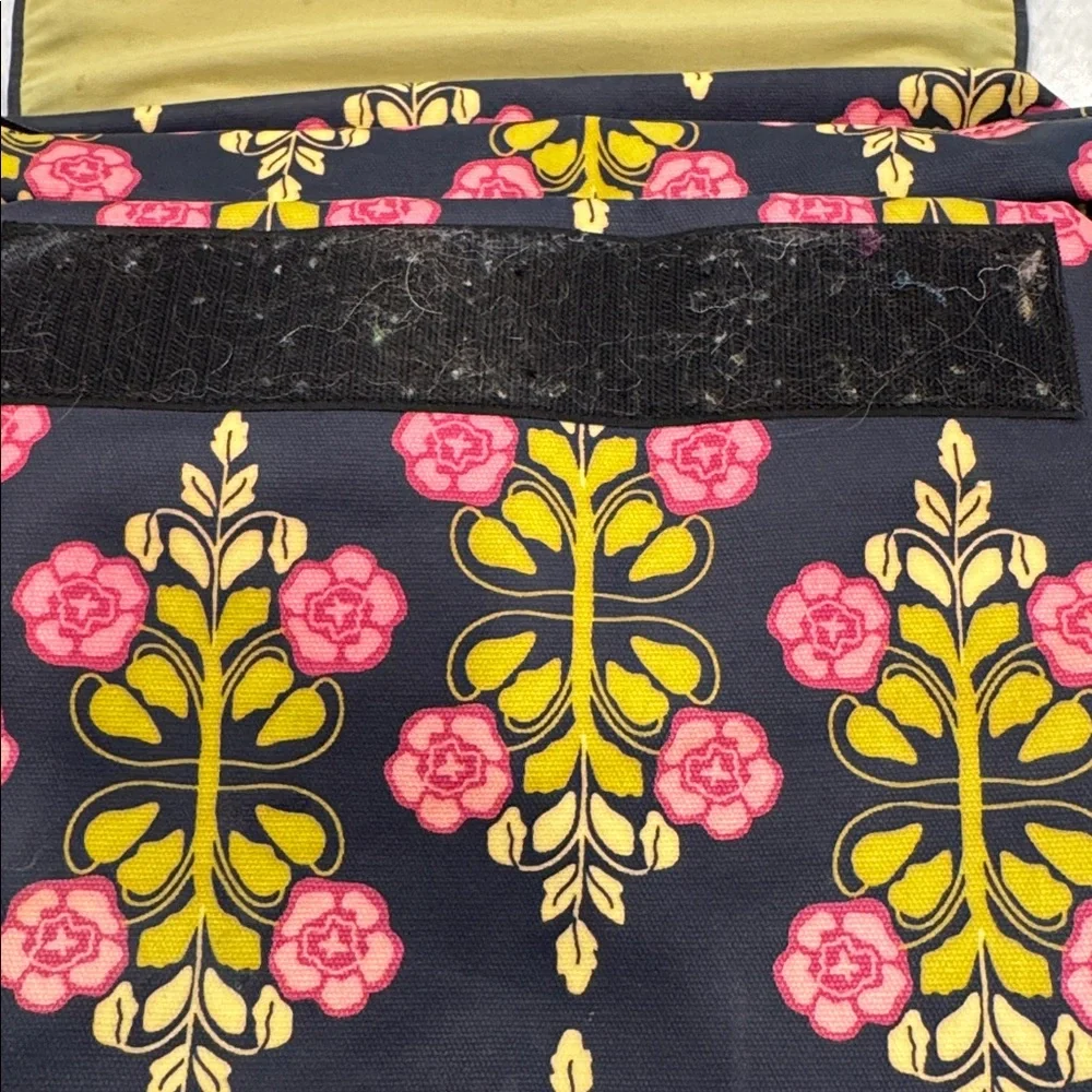 Petunia Pickle Bottom Seville Navy Floral Boxy Backpack Diaper Bag with Pad